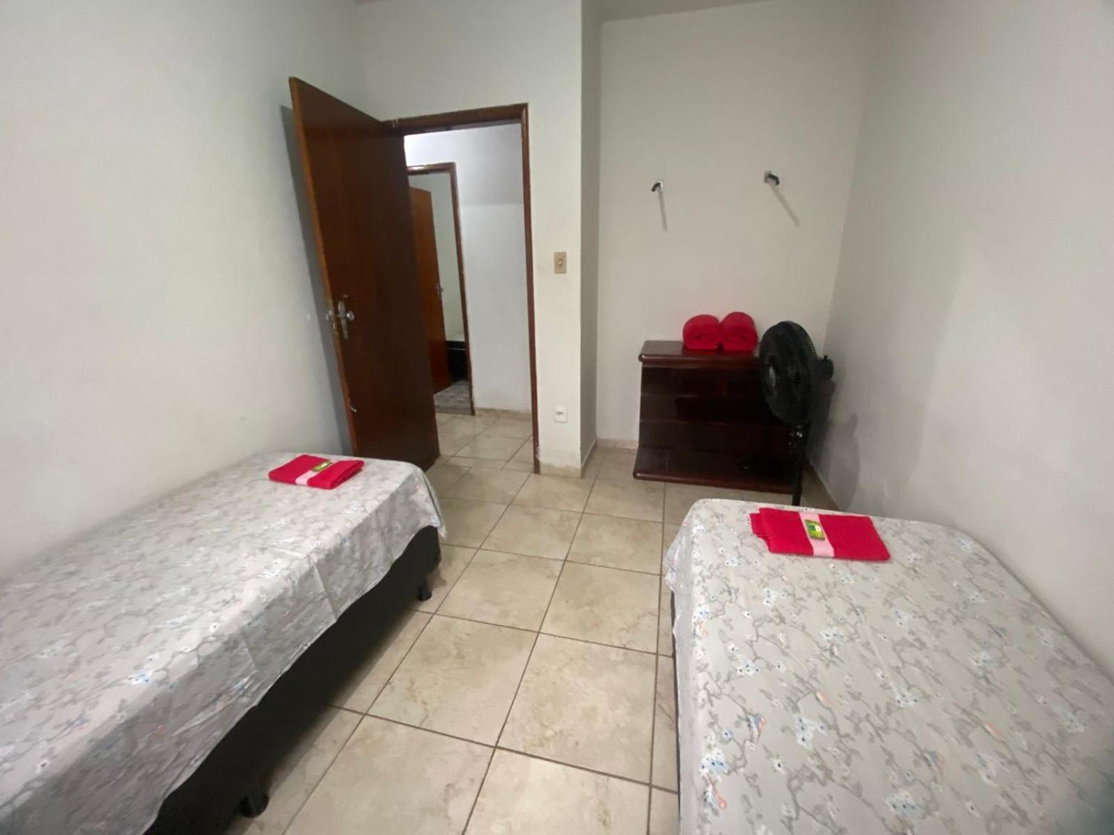 Casas De Temporadas - Hotel Recanto Do Sossego อูเบร์ลังเจีย ห้อง รูปภาพ